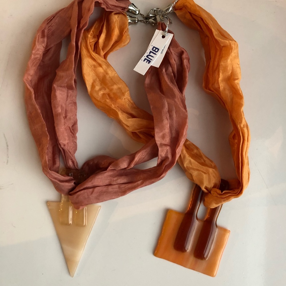 Handmade 100% Silk & Glass Necklace NWT